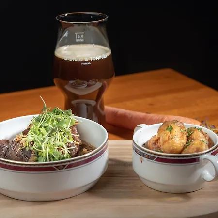 酒店 Kumpeli 黑诺拉