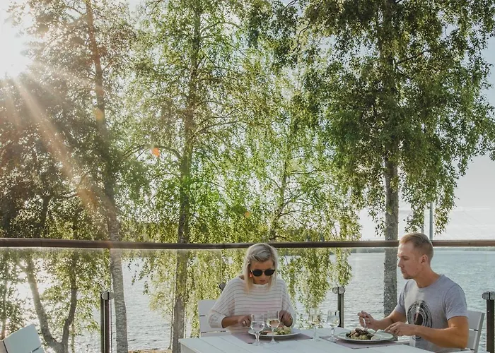 ホテル Kumpeli 4*